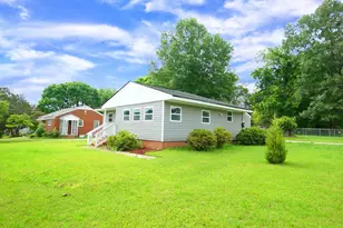 500 E McNeill St, Lillington, NC 27546 - Photo 5