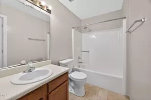 106 Barcelona Ct, Cary, NC 27513 - Photo 19