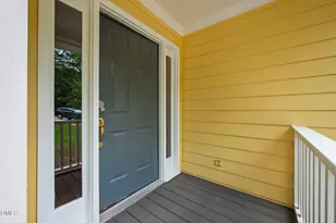 106 Barcelona Ct, Cary, NC 27513 - Photo 3