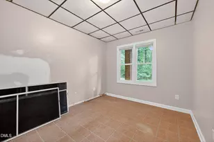 106 Barcelona Ct, Cary, NC 27513 - Photo 29