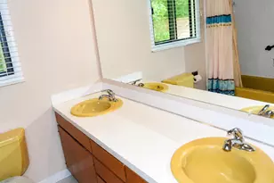 1019 Damascus Church Rd, Chapel Hill, NC 27516 - Photo 17