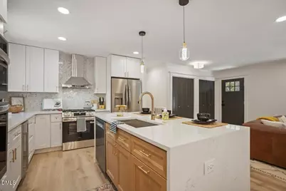 6033 N Hills Drive, Raleigh, NC 27609 - Photo 19
