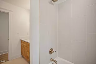 6033 North Hills Dr, Raleigh, NC 27609 - Photo 31