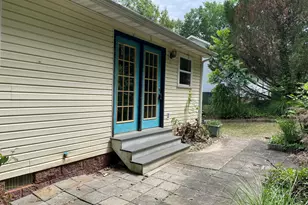 611 N 4th St, Mebane, NC 27302 - Photo 3