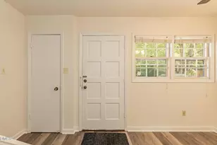 720 Shawnee Dr, Burlington, NC 27215 - Photo 9