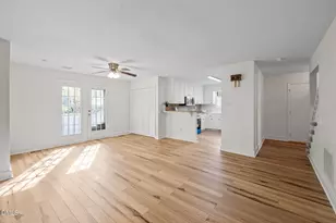 139 Clancy Cir, Cary, NC 27511 - Photo 7