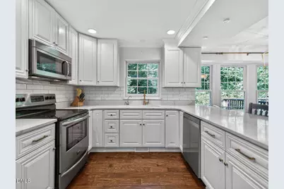 4517 Wingate Drive, Raleigh, NC 27609 - Photo 11