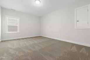 912 Village View Ln, Cary, NC 27519 - Photo 27