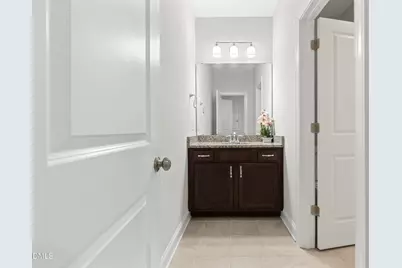 912 Village View Lane, Cary, NC 27519 - Photo 29