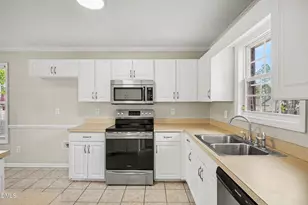 157 Chesapeake Rd, Cameron, NC 28326 - Photo 17