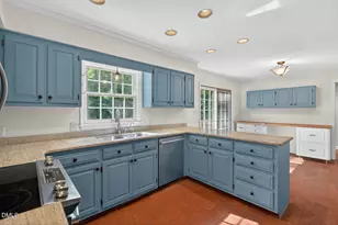 103 Wolfs Trail, Chapel Hill, NC 27516 - Photo 11