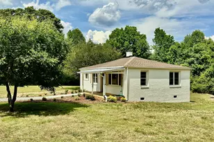 360 Woodsdale Rd, Roxboro, NC 27573 - Photo 25
