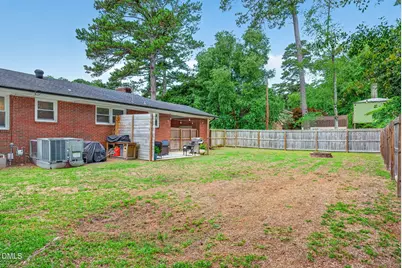 902 W Pearsall Street, Dunn, NC 28334 - Photo 29
