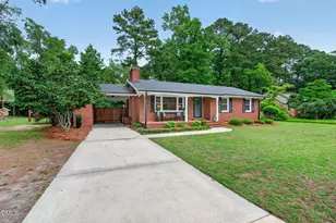 902 W Pearsall St, Dunn, NC 28334 - Photo 3