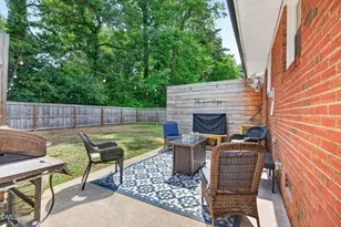 902 W Pearsall St, Dunn, NC 28334 - Photo 25