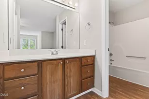 442 Oak Run Dr, Raleigh, NC 27606 - Photo 15