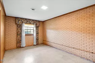 200 Edgewater Dr, Broadway, NC 27505 - Photo 33