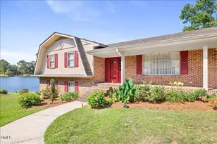 200 Edgewater Dr, Broadway, NC 27505 - Photo 5
