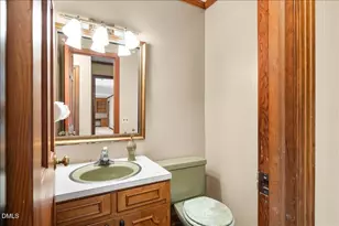 200 Edgewater Dr, Broadway, NC 27505 - Photo 19