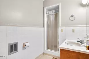 200 Edgewater Dr, Broadway, NC 27505 - Photo 35
