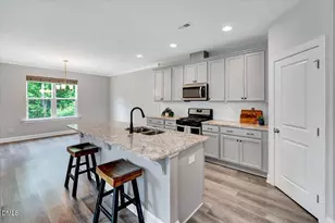 326 Sailor Wy, Fuquay Varina, NC 27526 - Photo 3