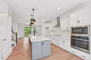 10923 Bayflower Wy, Raleigh, NC 27617 - Photo 3
