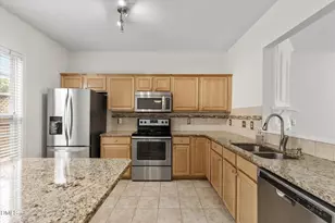5408 Bayside Ct, Raleigh, NC 27613 - Photo 9