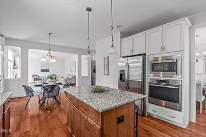 2007 Burrus Hall Circle, Cary, NC 27519 - Photo 27