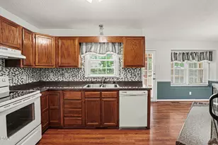 7313 Jacqueline Ln, Raleigh, NC 27616 - Photo 5