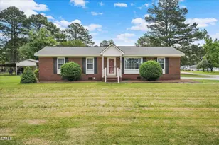 606 E Fremont St, Kenly, NC 27542 - Photo 1