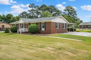 606 E Fremont St, Kenly, NC 27542 - Photo 1