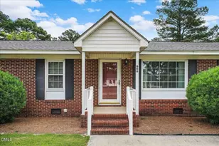 606 E Fremont St, Kenly, NC 27542 - Photo 23