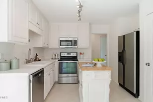 8013 Tobin Pl, Raleigh, NC 27612 - Photo 11