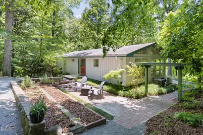 1120 Sourwood Drive, Chapel Hill, NC 27517 - Photo 3