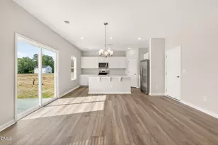 22 Iris Gln Ct, Smithfield, NC 27577 - Photo 13