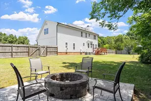1116 Holland Ridge Dr, Raleigh, NC 27603 - Photo 9