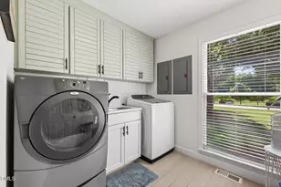8513 Crowder Rd, Raleigh, NC 27603 - Photo 29
