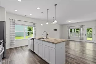 226 Timberline Oak Dr, Goldsboro, NC 27534 - Photo 5