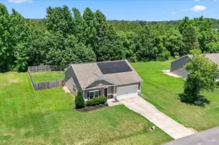 226 Timberline Oak Dr, Goldsboro, NC 27534 - Photo 3