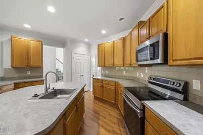106 Beckford Road, Cary, NC 27518 - Photo 15
