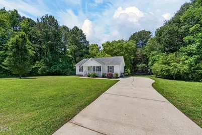 217 Deep Creek Drive, Clayton, NC 27520 - Photo 3