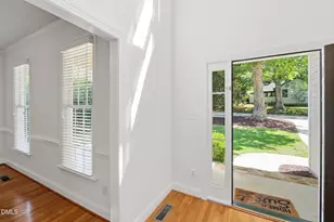 9512 Waterwood Ct, Raleigh, NC 27614 - Photo 5