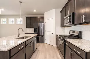 1242 Underbrush Dr, Durham, NC 27703 - Photo 7