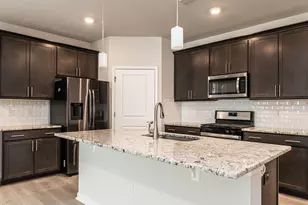 1242 Underbrush Dr, Durham, NC 27703 - Photo 9
