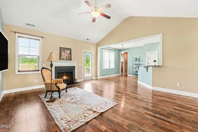 32 Avondale Drive, Lillington, NC 27546 - Photo 7