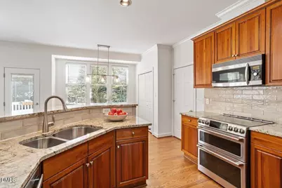 403 Cranborne Lane, Cary, NC 27519 - Photo 9