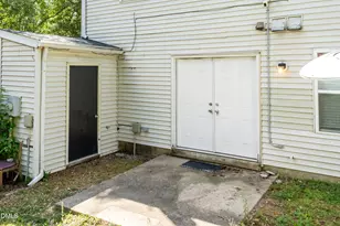 8170 McGuire Dr, Raleigh, NC 27616 - Photo 37