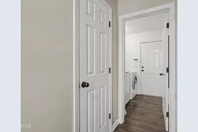 1020 Starkland Way, Holly Springs, NC 27540 - Photo 17