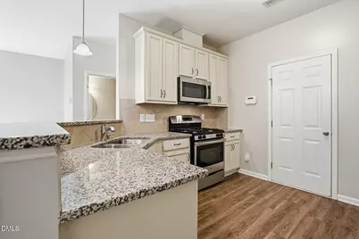 121 Cypress Hill Lane, Holly Springs, NC 27540 - Photo 13