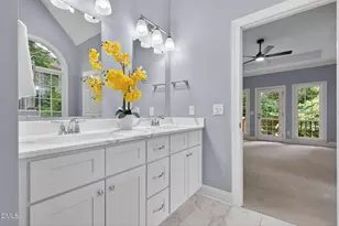 103 Highlands Lake Dr, Cary, NC 27518 - Photo 31